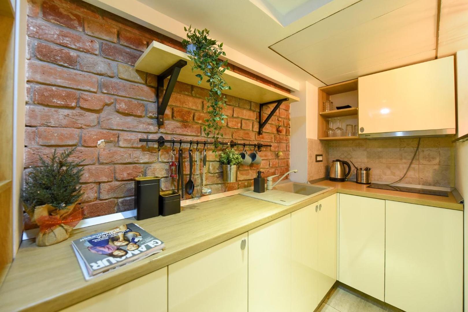 Central Comfort - Duplex-Style Studios On Regina Elisabeta Bukarest Værelse billede