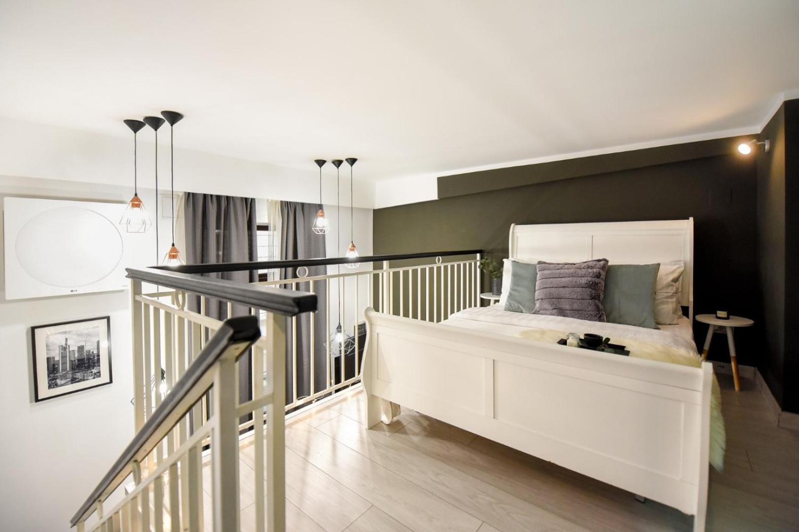 Central Comfort - Duplex-Style Studios On Regina Elisabeta Bukarest Værelse billede